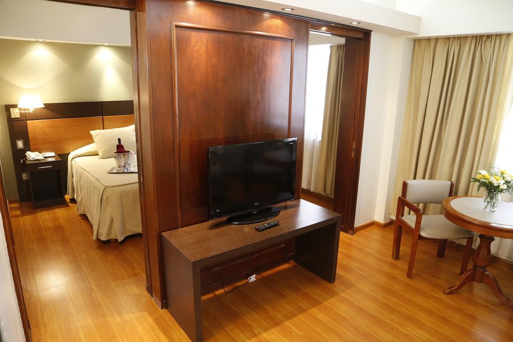 Hotel Corregidor 라플라타 외부 사진