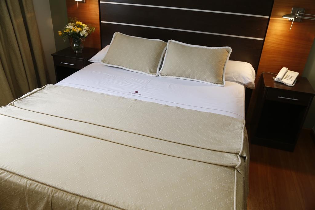 Hotel Corregidor 라플라타 외부 사진